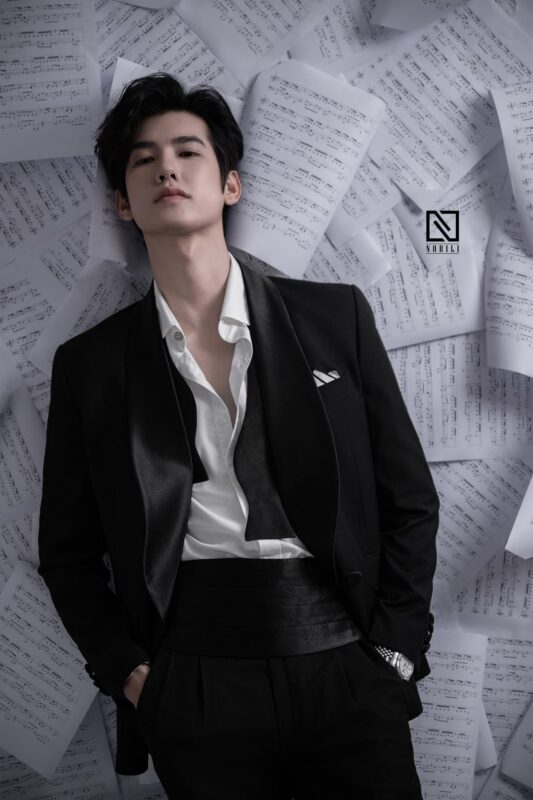 giá thuê vest chú rể