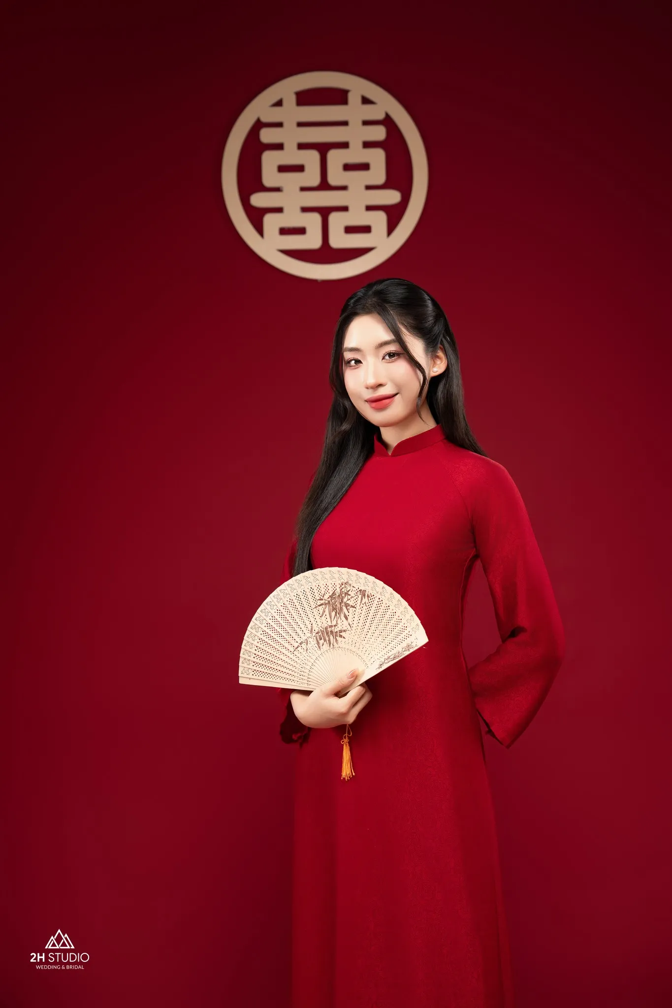 Áo dài dáng chữ A đang là xu hướng hiện nay