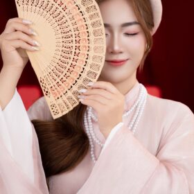 Áo dài cưới màu hồng đang thịnh hành