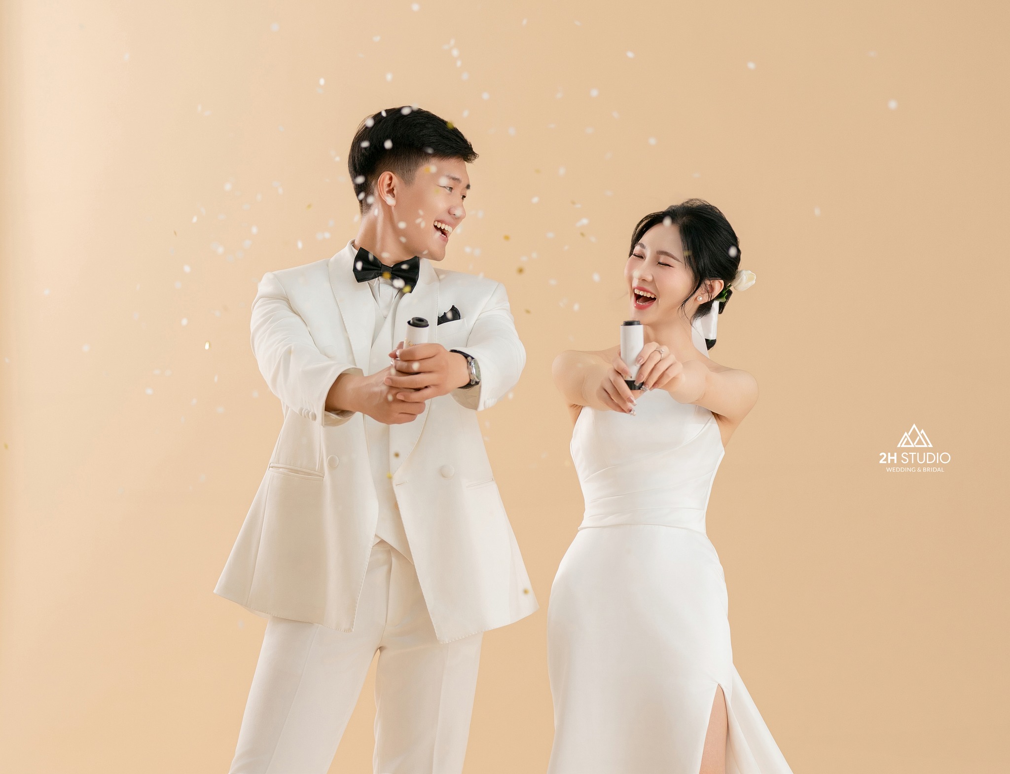Concept năng động và vui tươi cho cặp đôi