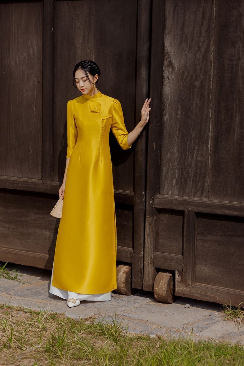 Chọn áo dài và quần theo dáng người, tone da
