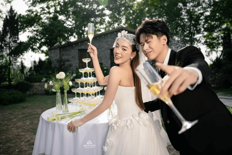Địa điểm cưới cũng được mở rộng với đa dạng lựa chọn 