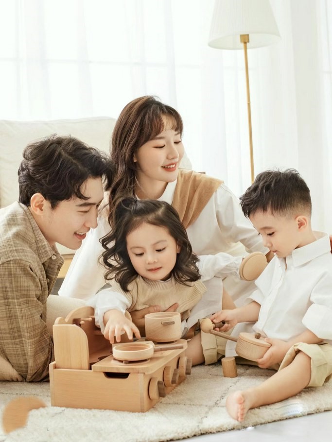 Chụp ảnh gia đình studio