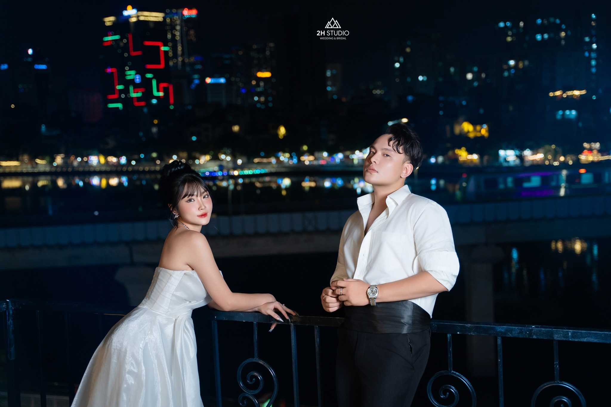 Góc máy độc nhất góp phần tạo bộ ảnh cưới ấn tượng