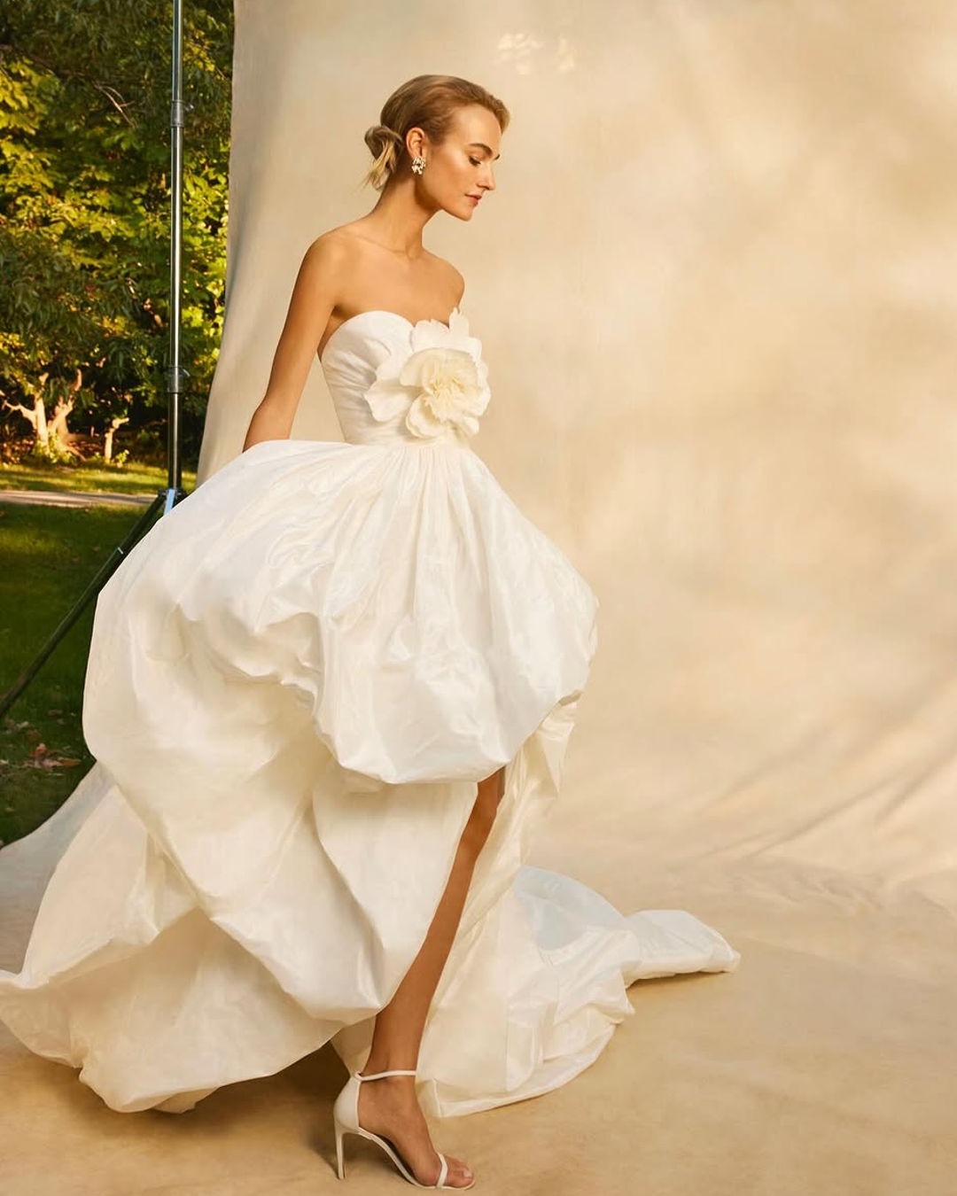 Nhà thiết kế váy cưới Oscar de la Renta