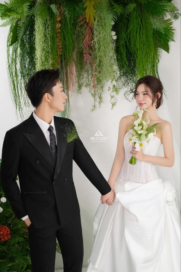 Cô dâu cần bao nhiêu váy cưới cho ngày trọng đại?