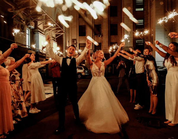 Chọn thời gian và địa điểm