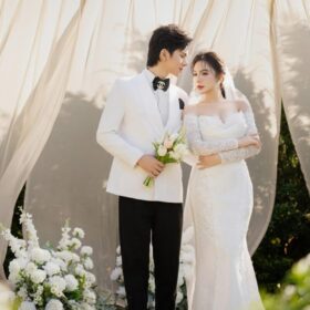 Giá thuê vest chú rể trọn gói tại 2H STUDIO