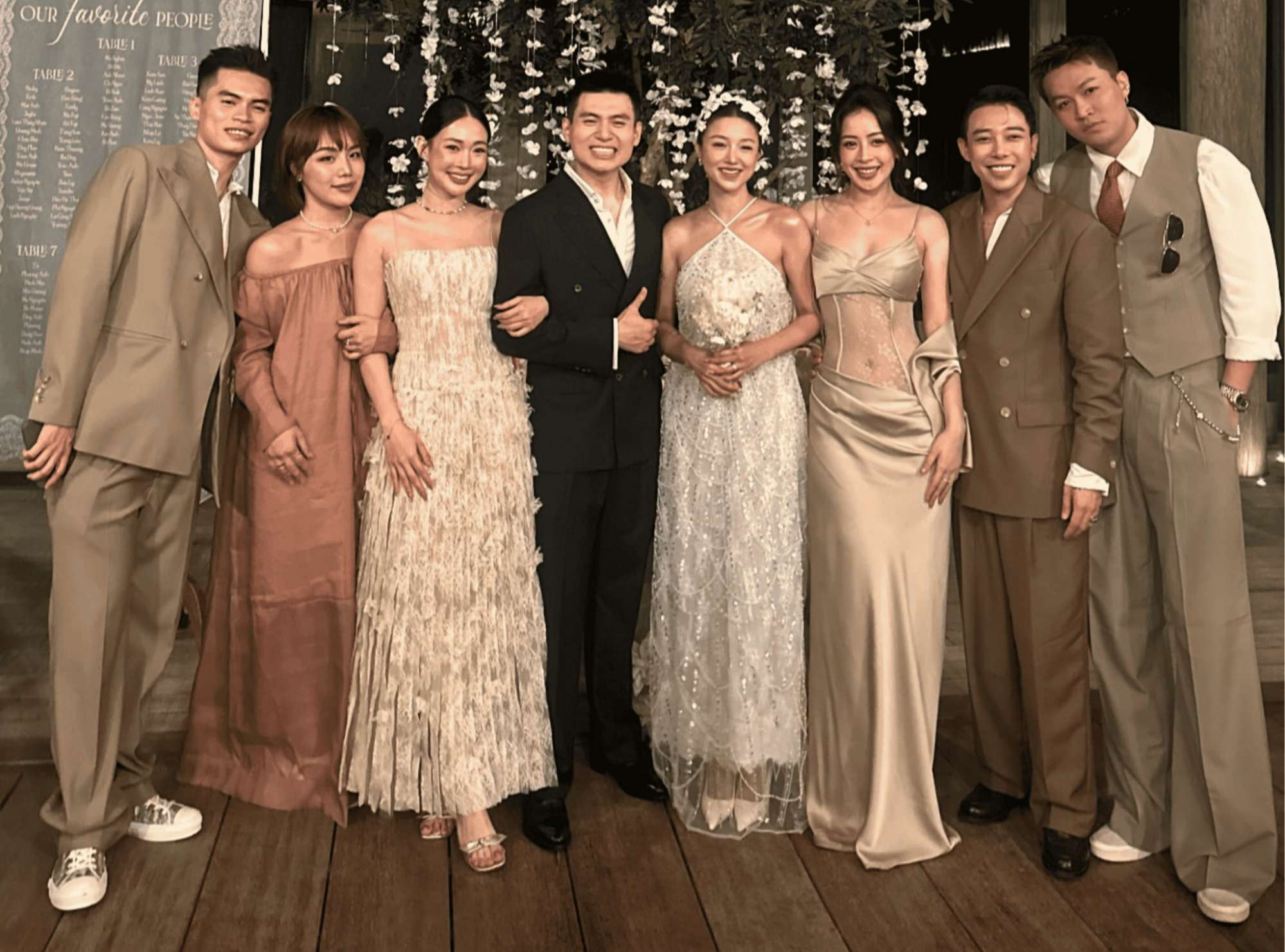 Dress code đám cưới màu Nâu – Ghi