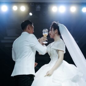 Lễ hợp cẩn là nghi thức cuối cùng trong ngày cưới