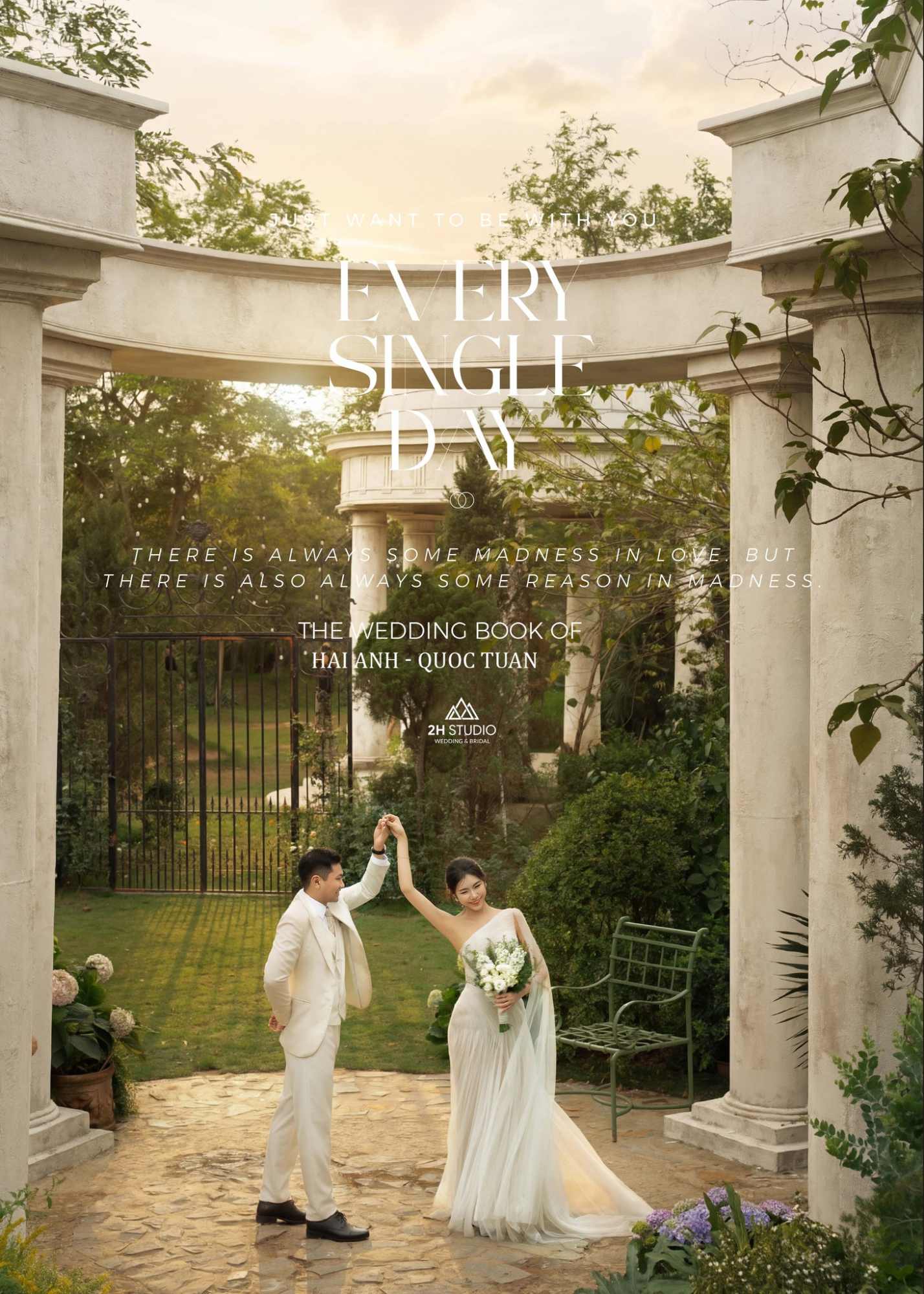 Lưu giữ khoảnh khắc lễ hợp cẩn trong album cưới