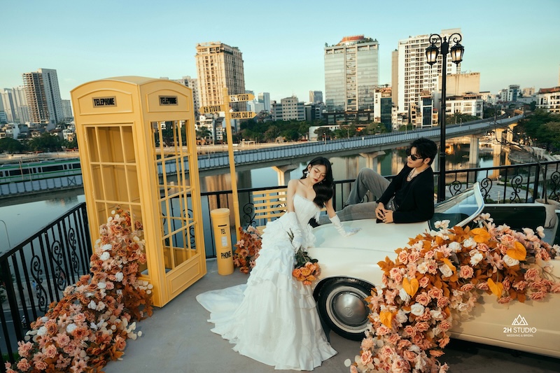 ảnh cưới trên sân thượng