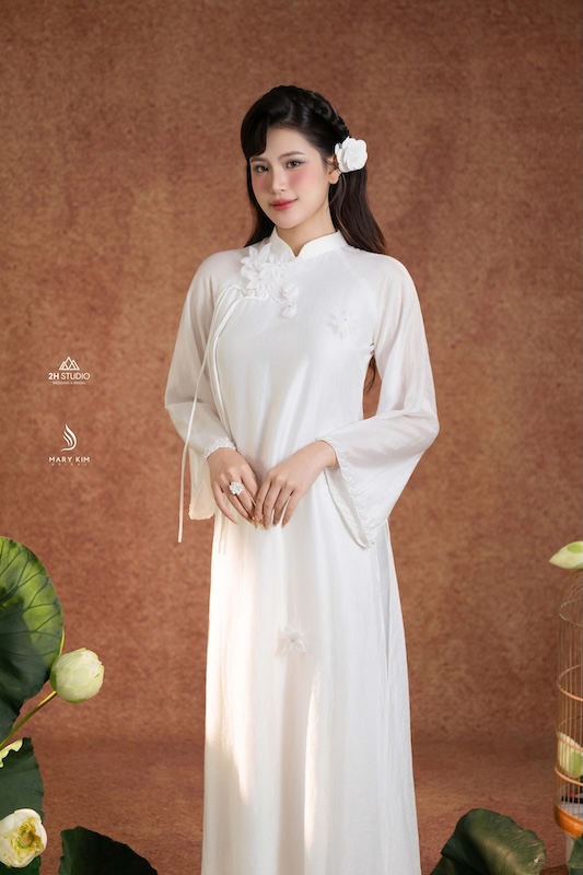 áo dài cưới cho người thấp