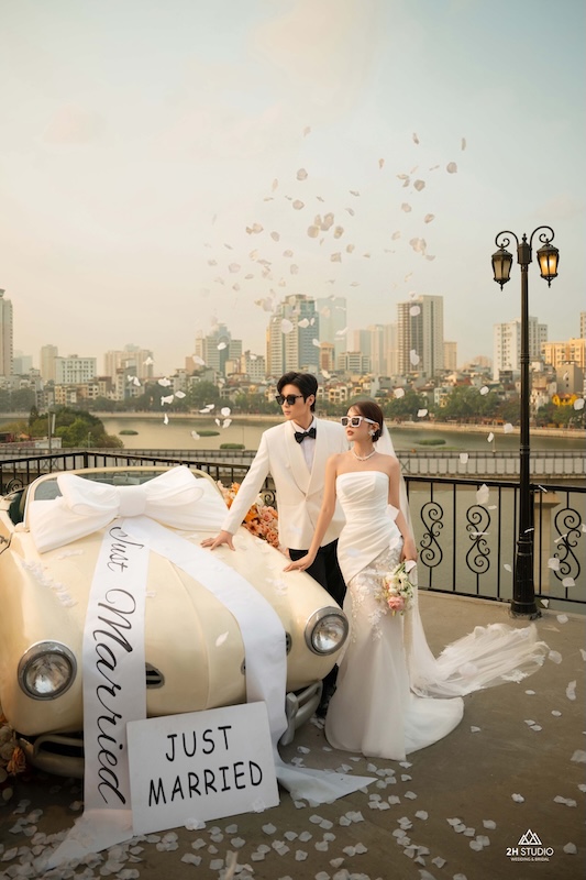 ảnh cưới trên sân thượng
