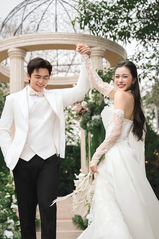 studio cưới có phim trường ngoài trời ở hà nội